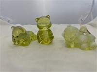 3-Fenton Glass Bears-Vaseline Glass