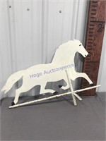 Metal horse cutout with support