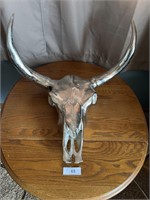 METAL SKULL AND HORNS-WALL HANGING