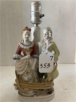 Vintage Porcelain Colonial Couple Table Lamp
