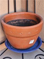 TERRACOTTA POT WITH BASE PLATE BLUE