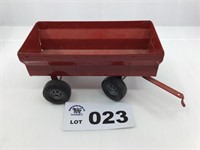 ERTL Red Wagon 1/16 Scale