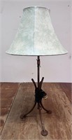 VTG lamp w/ shade. Untested!!