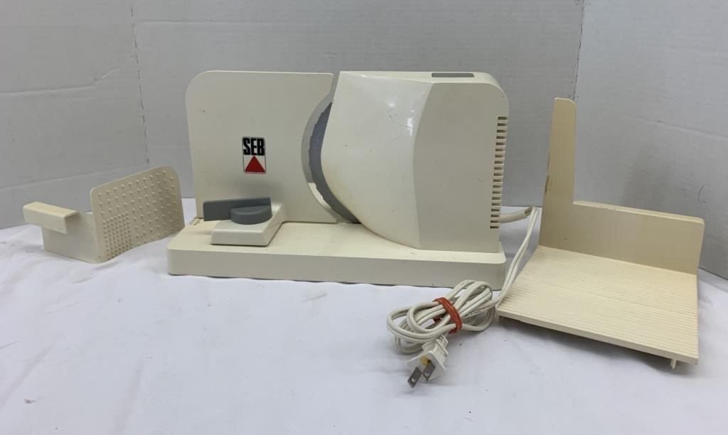 SEB Vintage Meat Slicer - Turns On! Comes with