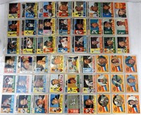 (121) 1960 TOPPS BASEBALL CARDS