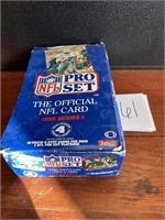 NFL pro set football trading cards