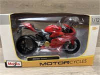 Maistro MotorCycles 1/12 Ducati 1199