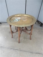 ROUND BRASS TABLE W/ WOODEN BASE