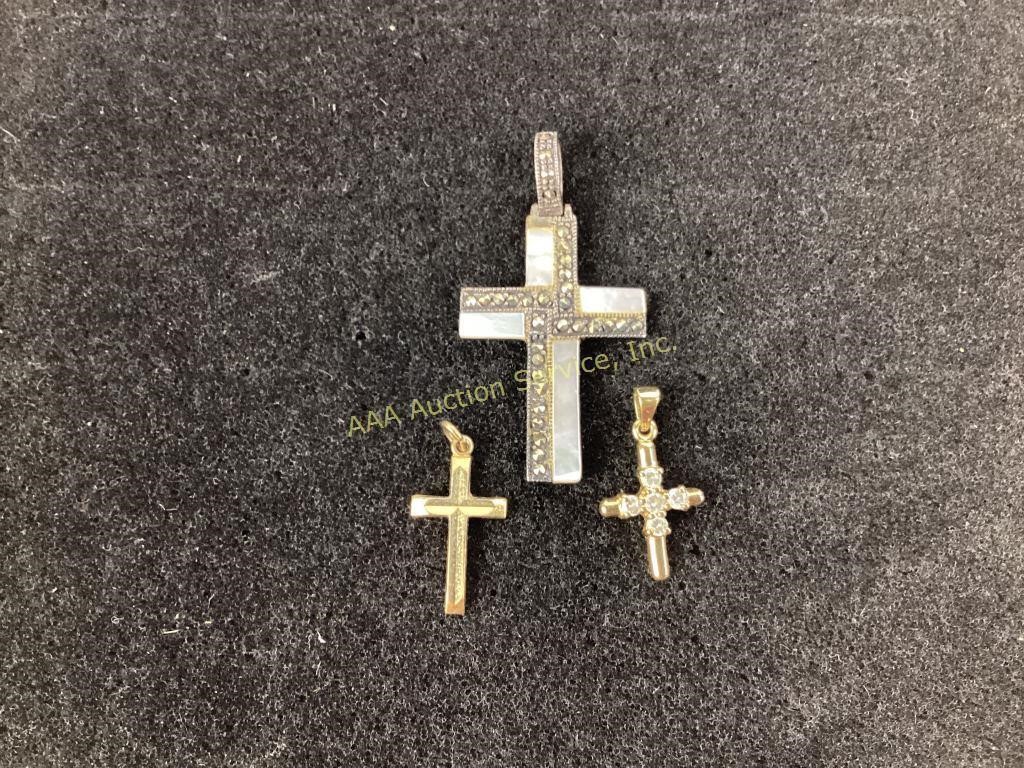 (3) sterling cross pendants 8.87 grams total