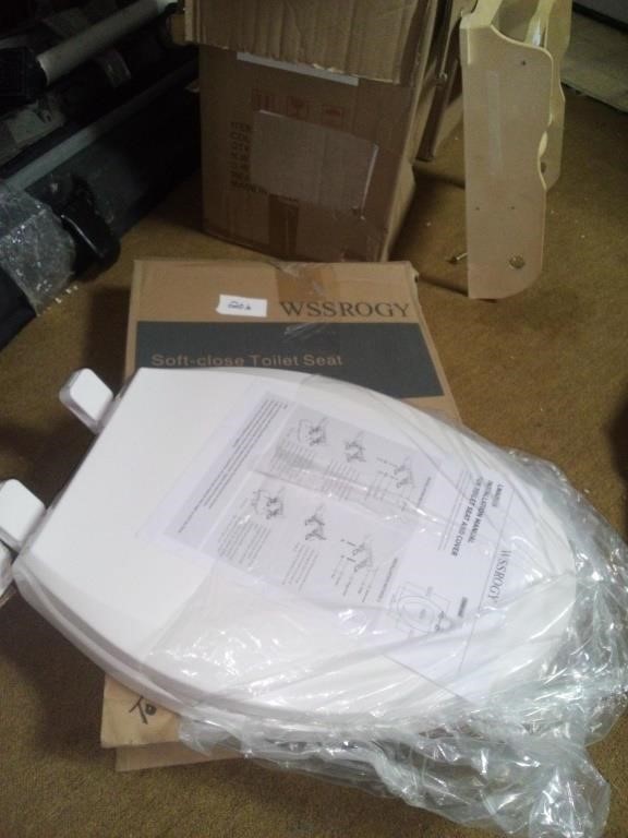 New inbox soft close toilet seat white WSSROGY