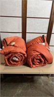 2 sleeping bags good condition