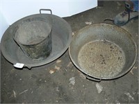 2 large galvanized metal pans with handles, metal