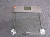 DIGITAL BATHROOM SCALE