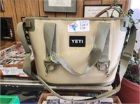 YETI HOPPER COOLER WITH STRAPS