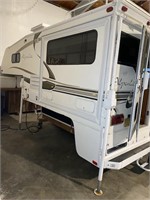 AlpenLIte Camper, Cheyenne 950  Needs Repair