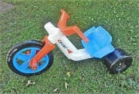 1984 Crest Fluorider child's big wheel ride-on toy