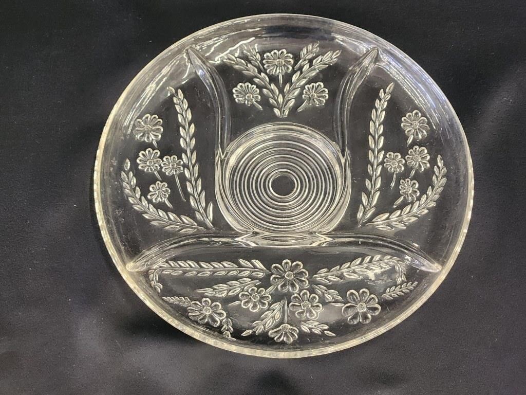 VINTAGE CLEAR CUT GLASS FLORAL DESIGN DIVIDED ...