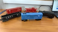 O scale Lionel train cars