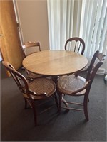 Oak Table With 4 Cane Bottom Chairs