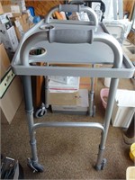 Drive 2 wheel walker with basket and tray *folds