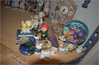 Assorted Figurines (Including Shoe)