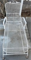 F - METAL PATIO LOUNGE CHAIR FRAME