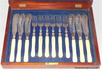 A Cased Victorian Silver Plate Fish Eating Set
