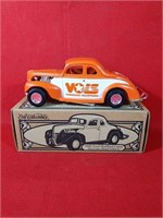 Ertl Collectibles Diecast UT 1940 Ford Coupe Bank