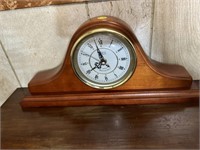 MANTLE CLOCK