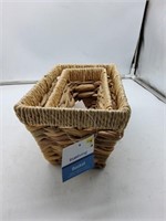 2 true living baskets