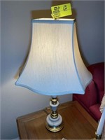 PAIR OF TABLE LAMPS APPROX 29 IN TALL