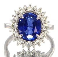 14kt Gold 6.08 ct Oval Sapphire & Diamond Ring