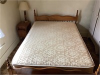 Full size bed