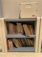 Little Tikes Bookcase w/ Shelf Cube & Books