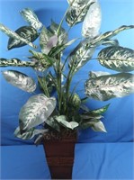 Silk/Plastic Plant in Plastic Planter 36"H