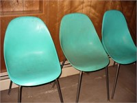 BIN-3 Turquoise MCM Shamrock Plastics Scoop Chairs