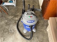 Shop Vac with Attachments
