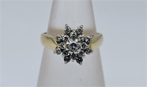 14k Gold Diamonds Cluster Ring