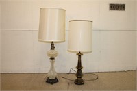 Lot of 2 Living Room Lamps