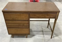 Wooden desk 18x42.5x30.5