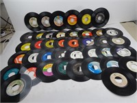 Large Lot of 45rpm Vinyl Records -Pat Benetar