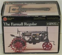 Ertl Farmall Regular Precision #1