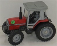 Ertl MF 3650 MFWD Tractor, 1/16