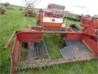IH. 175 Swather 10ft. w/condition (parts ONLY)