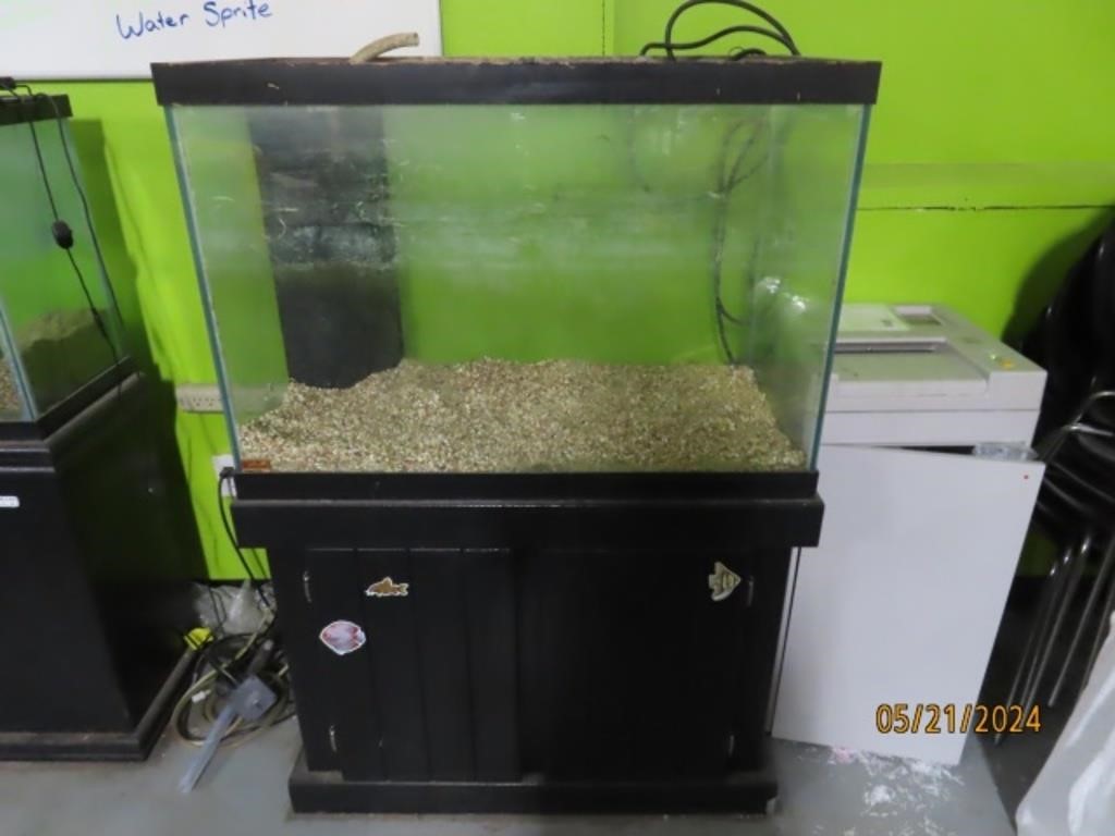 90gal 36" Fish Tank w/ Sump FIlter on stand
