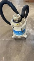 Wet/Dry shop vac (untested)