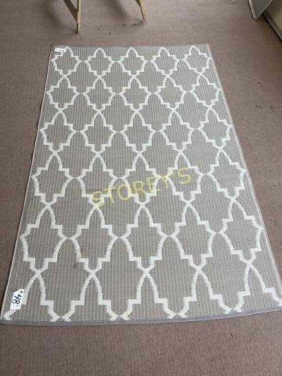 Patio Area Mat / Carpet - 5' x 8'