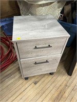 SMALL FILING CABINET - 16x15.5x22"h