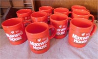 10 Maxwell House coffee mugs, 6 have small chips