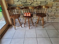 3 bar stools